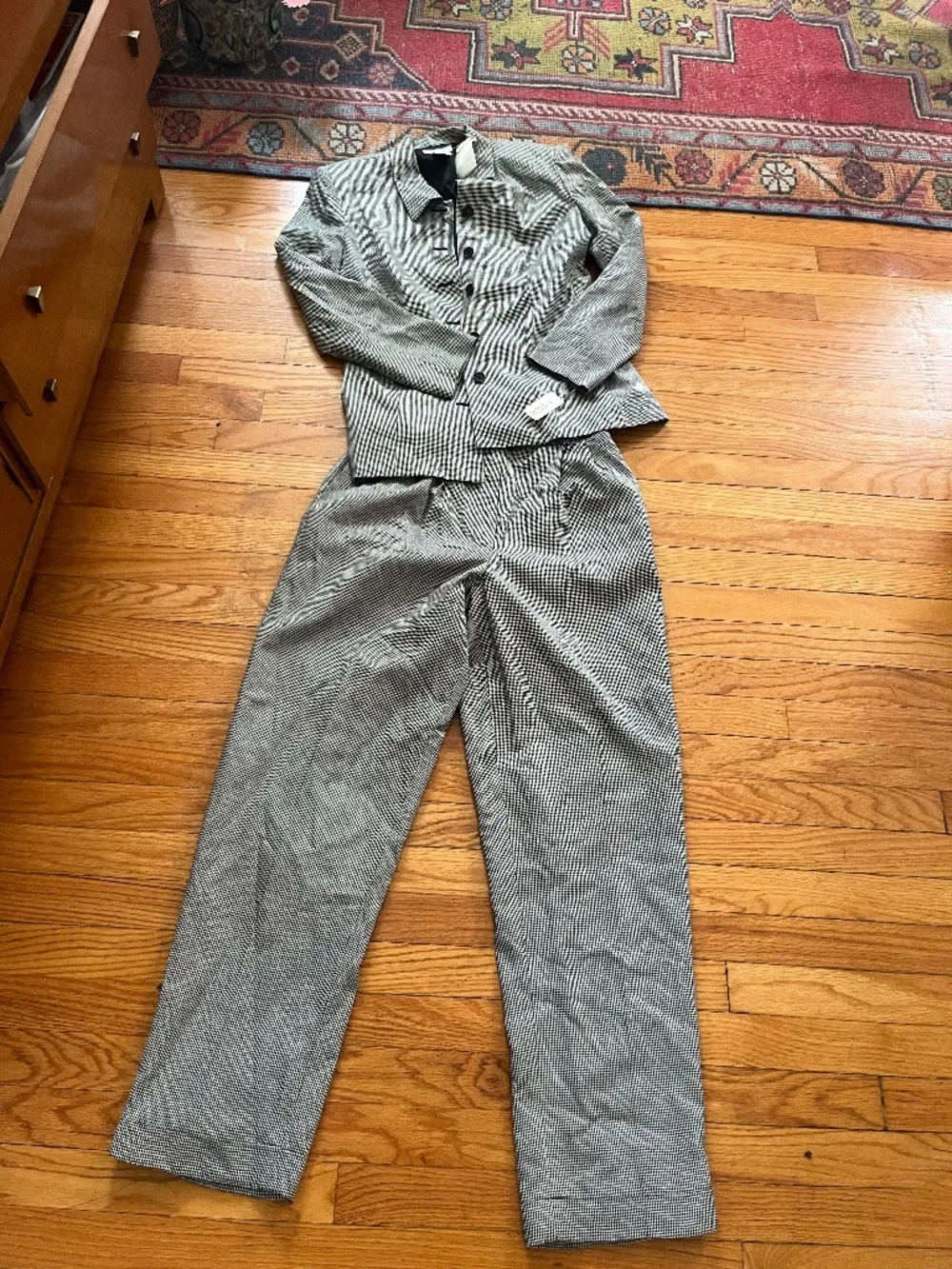 NWT VTG Two piece Talbots houndstooth  pant suit - sz 8, brand new!!